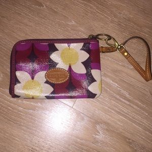 Wristlet purse